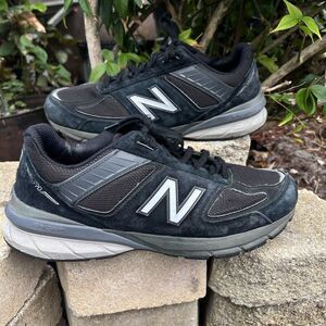 New Balance 990v5 Men's 11.5 4E Black Running Shoes Made In USA (FLAW)